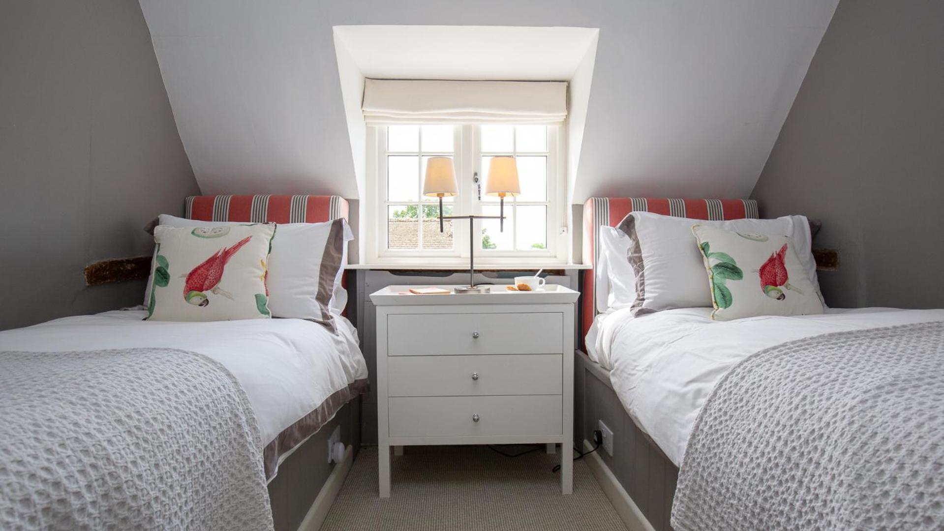 Thatch Cottage Todenham Екстериор снимка